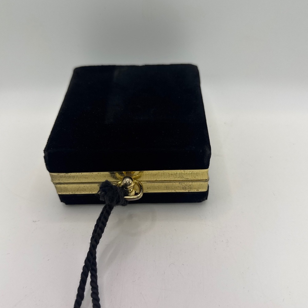 Vintage Lady Ronson Superbe Black Velvet Jewelry Trinket Box Case Gold Trim 1950 - Picture 5 of 9